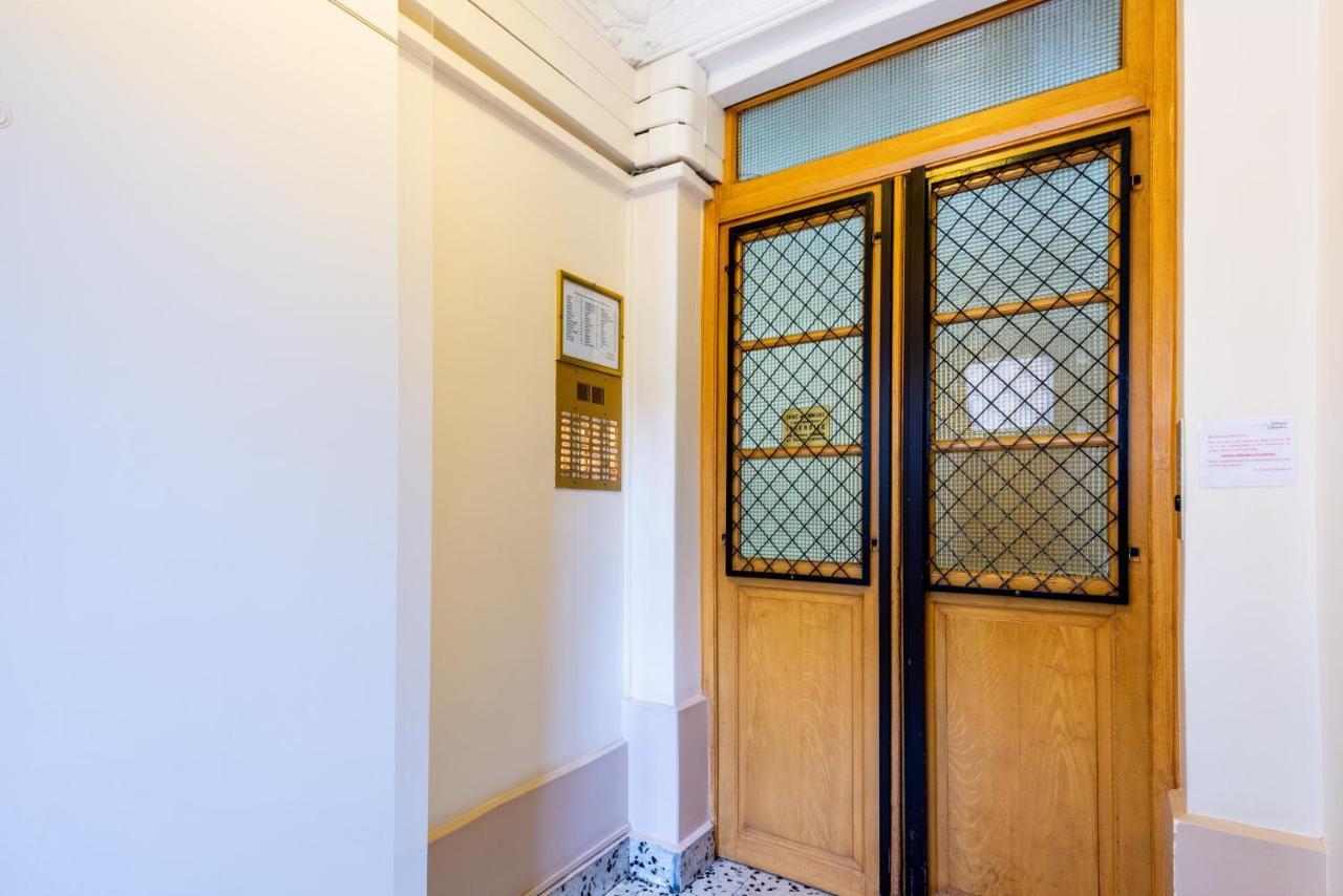 Sweett - Lafayette Apartment Paris Bagian luar foto